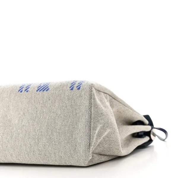 Hermès Brides de Gala Herbag Zip Retourne 31 PM Bleu de France / Ecru / Black Vache Hunter Leather & Toile H Palladium Silver Hardware - Image 6