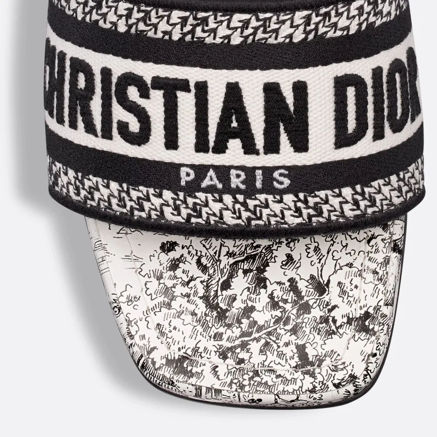 Dior black and white thick bottom square head high-heeled slippers
