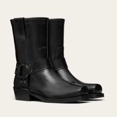 VALENTINO ROCKSTUD Calf leather Motorcycle ankle boots (heel height 4cm)