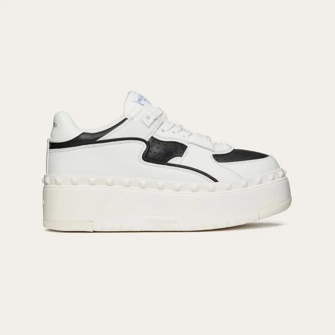 VALENTINO FREEDOTS XL Women's calf leather sneakers