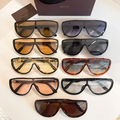Tom Ford glasses transparent black/yellow leopard/black/eggplant/brown black/brown leopard/apricot/tawny/blue leopard color Size 141口0-145