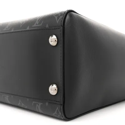 Louis Vuitton Grand Sac GM Monogram Eclipse Canvas