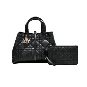 Dior Medium Dior Toujours Bag In Black Macrocannage Calfskin With Gold Hardware
