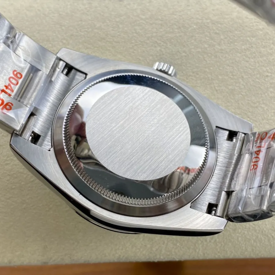 ROLEX-OYSTER PERPETUAL-REF.126000-0009-36mm