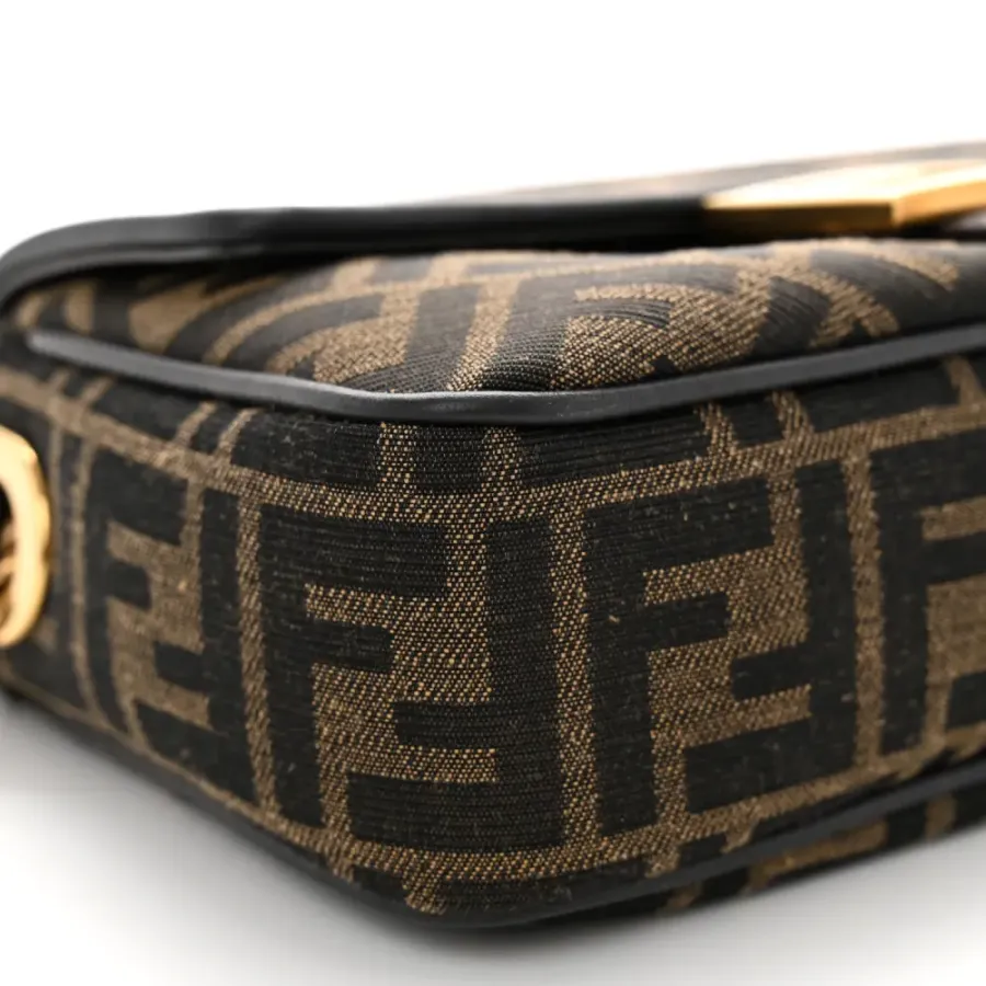 Fendi FF 1974 Midi Chain Baguette Tobacco/Moro Jacquard Fabric Aged Gold Hardware