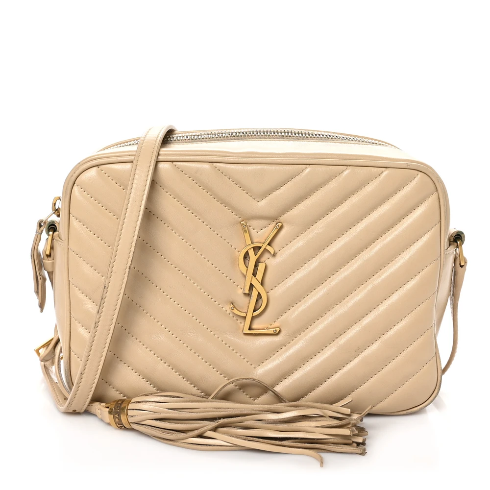 Saint Laurent Bolsa Câmera Lou Média Bege Escuro Monograma em Couro Calfskin Matelassê com Hardware Envelhecido Dourado