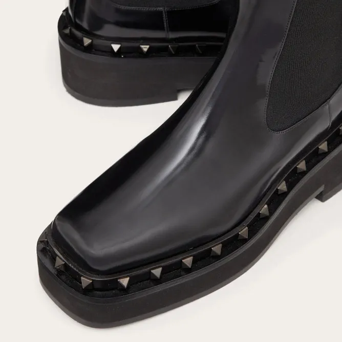 VALENTINO M-WAY ROCKSTUD Women's calf leather ankle boots (heel 5cm high)