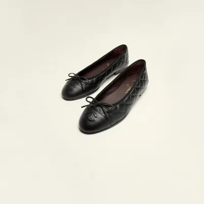 Chanel Flat shoes vintage calf leather black Ballet  Shoes