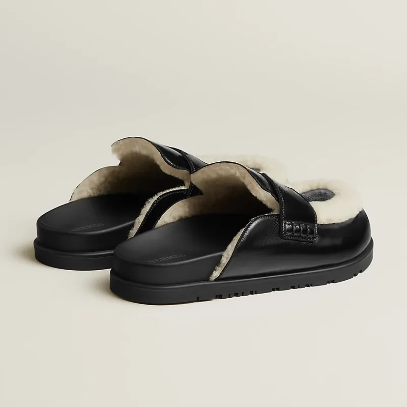 HERMES Go Mule Black Slippers