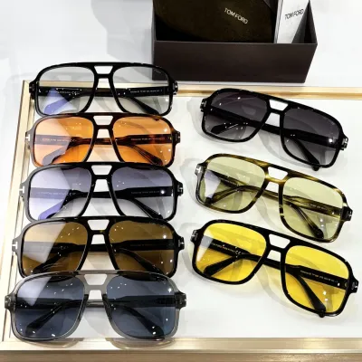 Tom Ford Pilot glasses transparent black/blue black/black/yellow black/black sepia/grey blue/leopard brown/citron leopard color Size 60口18-140