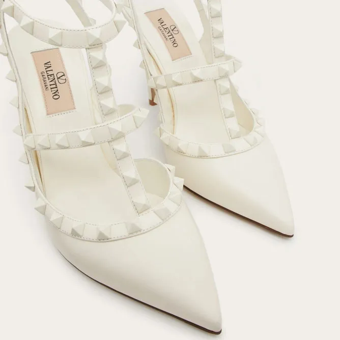 VALENTINO Rivet lace-up heels of the same color (heel height 10cm)