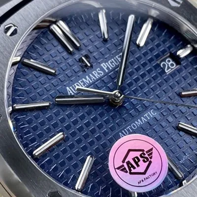 AUDEMARS PIGUET-ROYAL OAK-15400 blue tape-41mm