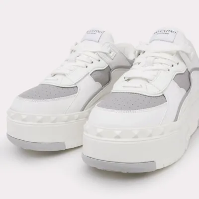 VALENTINO FREEDOTS XL Women's calf leather sneakers
