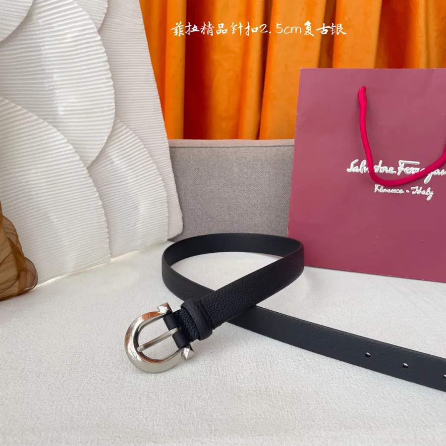 Ferragamo Women's Fixed Gancini Belt In White/Black/Brown Calfskin With Gold/Silver Hardware 25mm