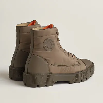 HERMES Fresh Brown ankle boots