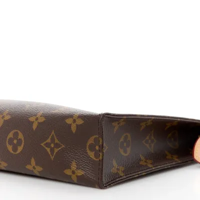 Louis Vuitton Toiletry Pouch 26 Monogram Canvas