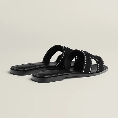 HERMES Oran Black Slippers