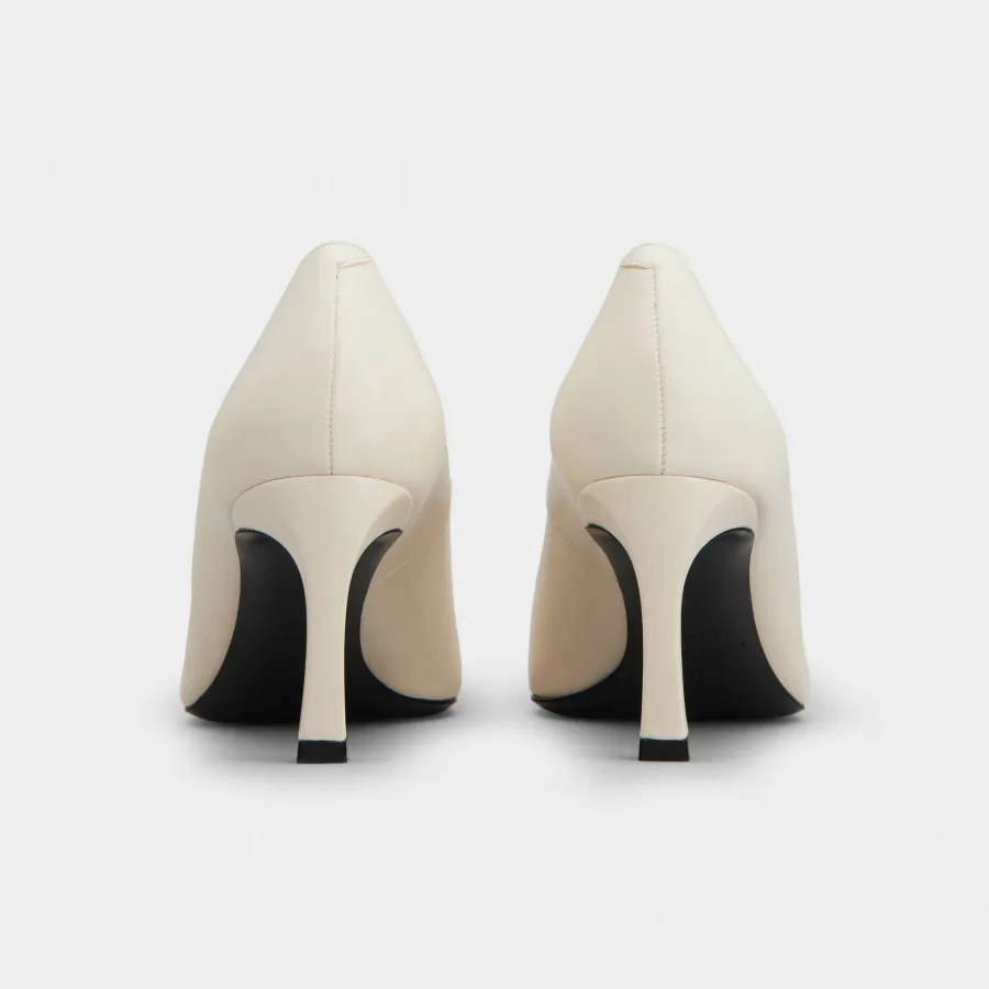 Roger Vivier Trompette Pumps High Heels In White Calfskin Leather With Metal Buckle (Heel Height 7cm)