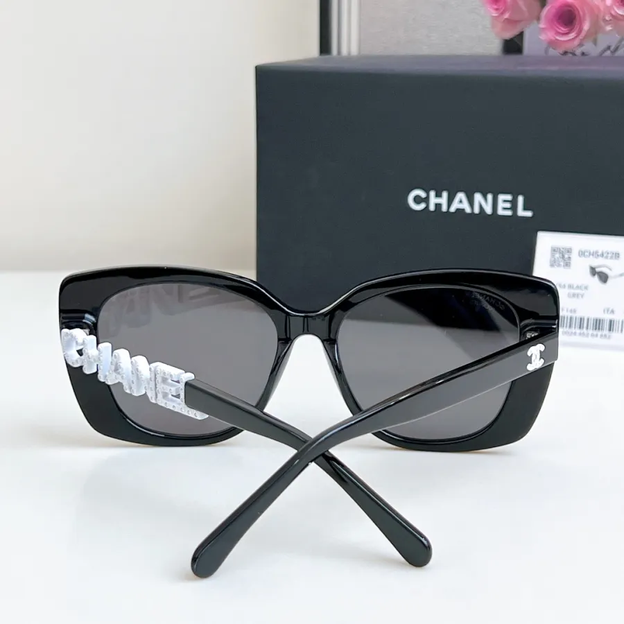 CHANEL glasses black white color size 53口17-145