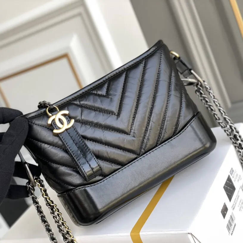 Chanel Black Bag Quilted Calfskin Leather Shoulder Bags Crossbody Bags