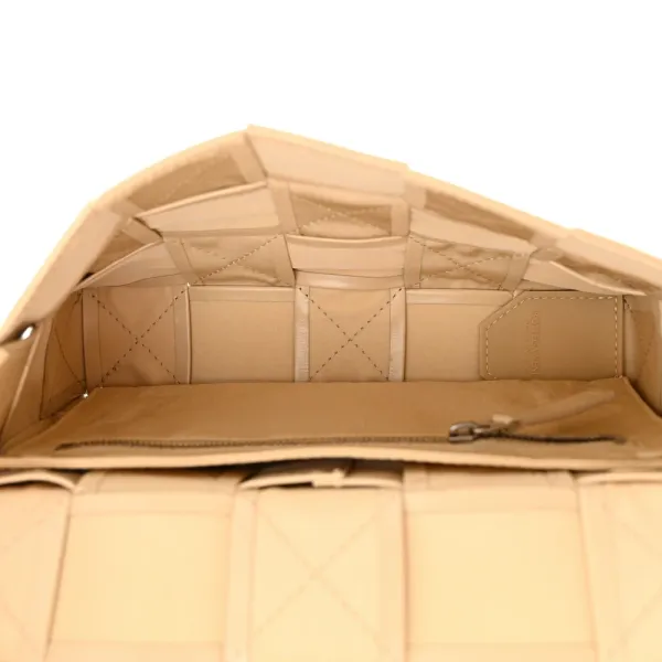 Bottega Veneta Maxi Intrecciato Cassette Crossbody Bag Porridge Paper Calfskin Leather - Image 7