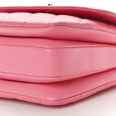 Grade Handbags | Pink Chanel Trendy CC Flap Bag
