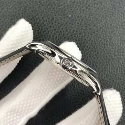 PATEK PHILIPPE-CALATRAVA-ref.5227G-010-39mm