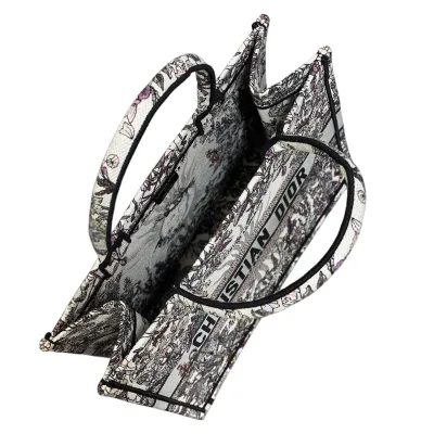 Dior Medium Book Tote Ecru Multicolor Dior 4 Saisons Hiver Soleil Embroidery