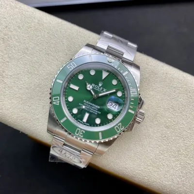 ROLEX-SUBMARINER-REF.116610LV-0002-40mm