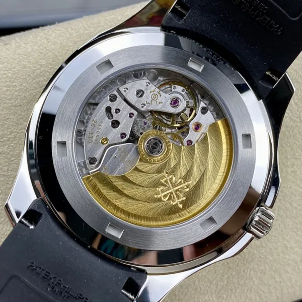 PATEK PHILIPPE-AQUANAUT-ref.5167A-001-40mm - Image 8