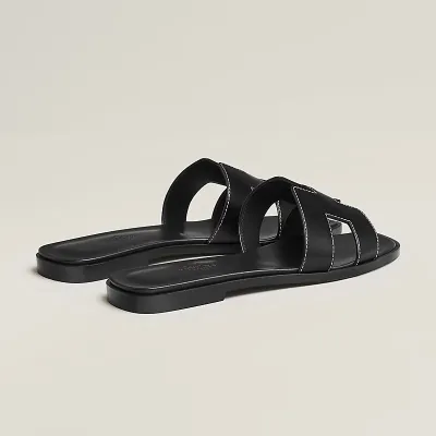 HERMES Oran Black Slippers