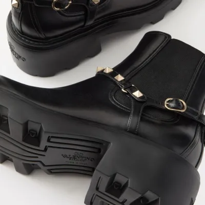 VALENTINO ROCKSTUD Calf leather Beatles boots (5.5 cm high heel)