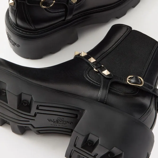 VALENTINO ROCKSTUD Calf leather Beatles boots (5.5 cm high heel)