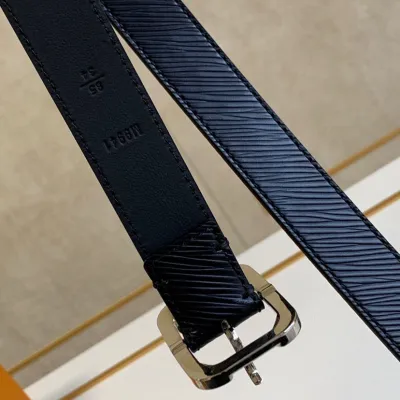 Louis Vuitton Women's Malletier Square Buckle Belt In Black Calfskin With Silver Hardware 25mm