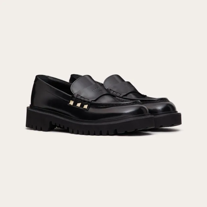 VALENTINO ROCKSTUD Black calf leather loafers