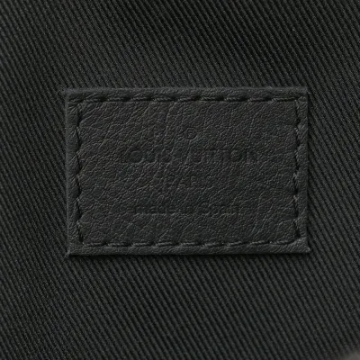 Louis Vuitton Shadow Discovery Bumbag MM Black Monogram Calfskin Leather Black Hardware