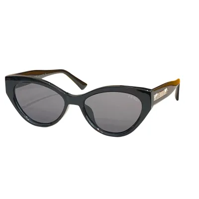 Fendi Cat Eye glasses nude/grey/burgundy/black color Size 54口18-148