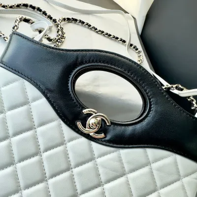 Chanel Quilted Lambskin Leather Black and white color matching Crossbody Bags