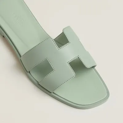HERMES Oran Green Slippers