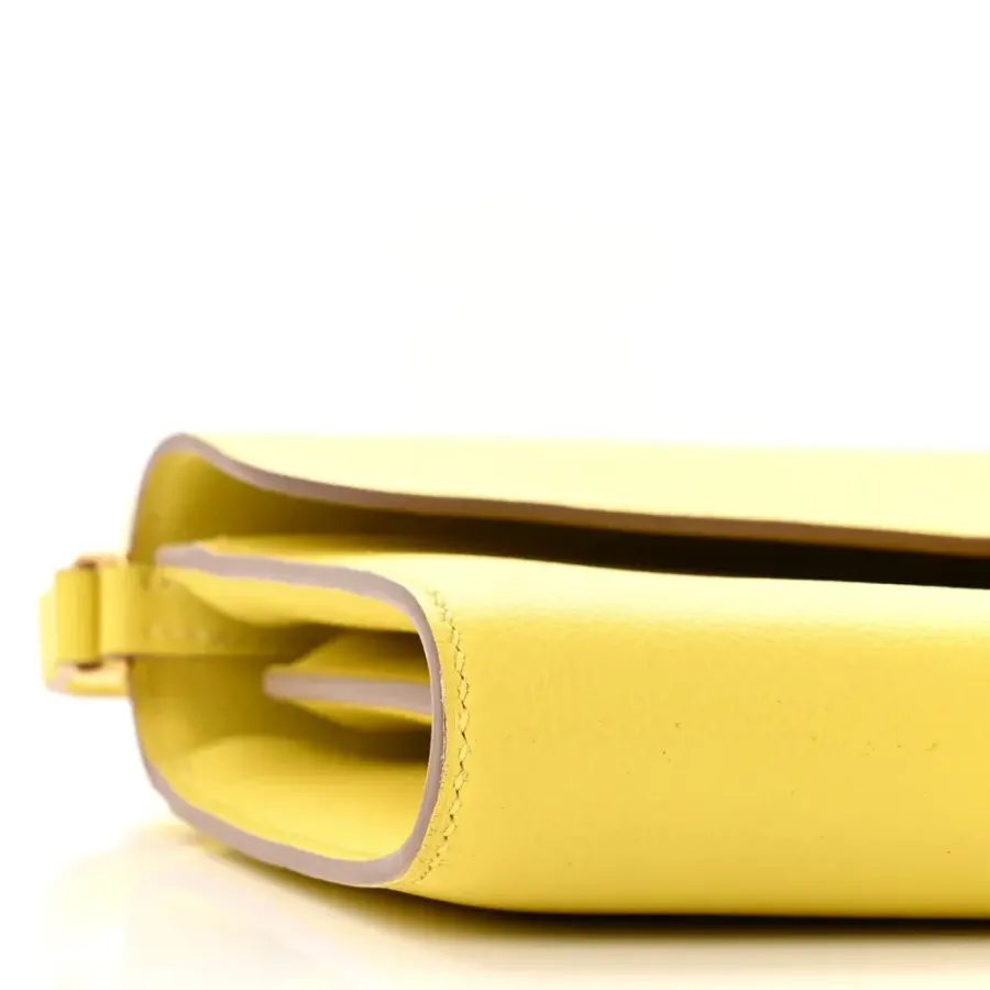 Hermès Constance Wallet To Go Lime Evercolor Leather Gold Hardware