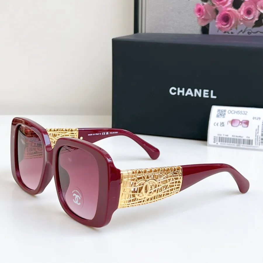 CHANEL square frame glasses red gold color size 54-20-140