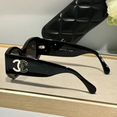 CHANEL glasses black white color size 53口19-145