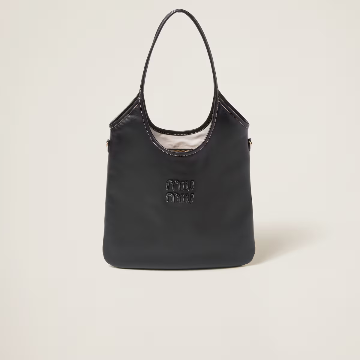Miu Miu IVY Couro Bezerro Hobo Bolsas Tote Pretas