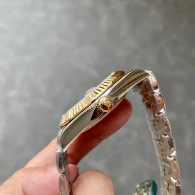 ROLEX-Sky Dweller-REF.M326933-0009-42MM