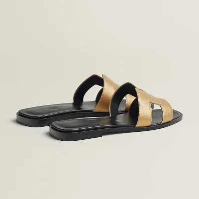 HERMES Oran Golden color Slippers