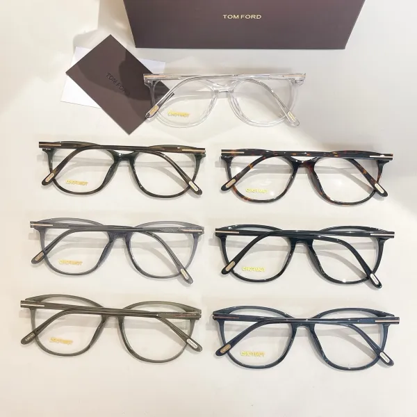 Tom Ford Boston frame glasses blue/black/grey/leopard/transparent/citron/green color Size 53口18-145 - Image 9