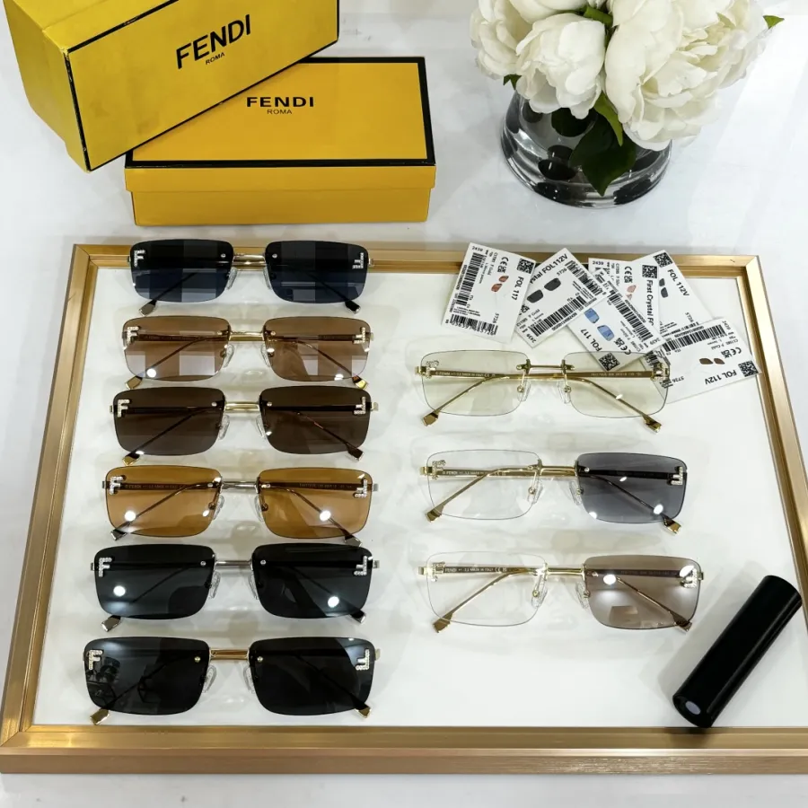 Fendi square frame glasses black gold/black silver/blue silver/coffee/brown/tawny/gold/transparent tawny color Size 58口18-140