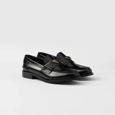 PRADA Black shiny leather loafers