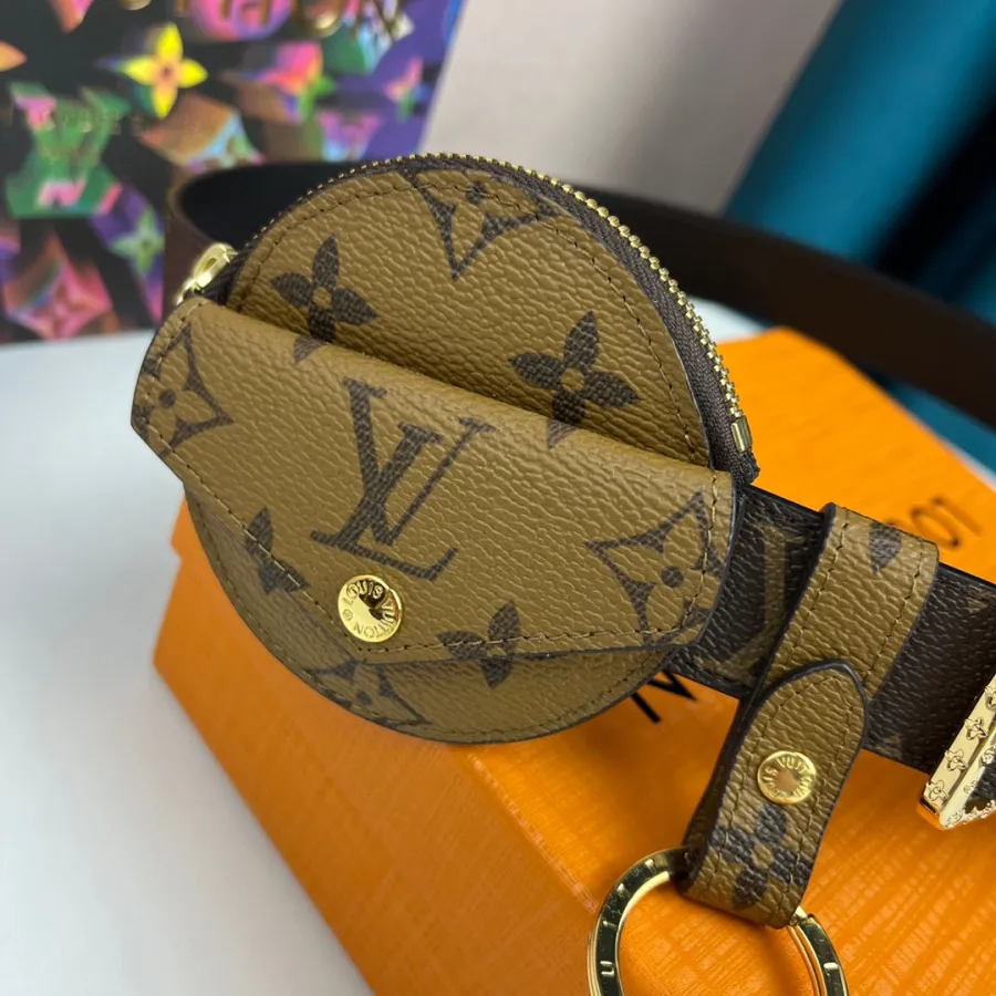 Louis Vuitton Women's Daily Mult Pocket Belt In Black Calfskin And Monogram Canvas With Gold Hardware 30mm