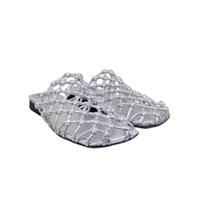 Bottega Veneta Riva Flat Mule In Silver Woven Hand-Knotted Leather Mule Pump